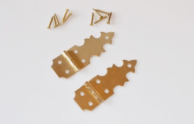 Small Decorative Half Leaf Strap Hinge (pair)